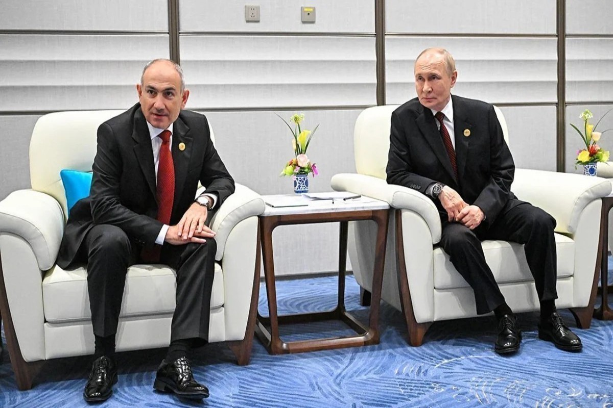 Пашинян обсудил с Путиным армяно-российские отношения