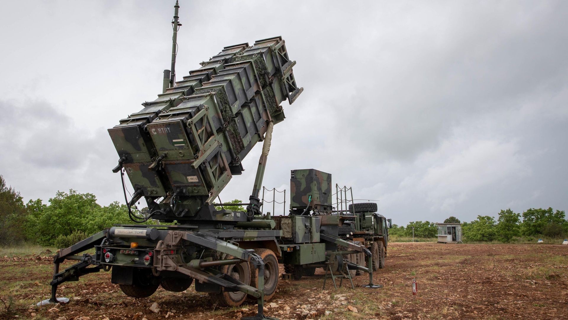 Пентагон может заключить контракт с Raytheon на обслуживание Patriot для Украины