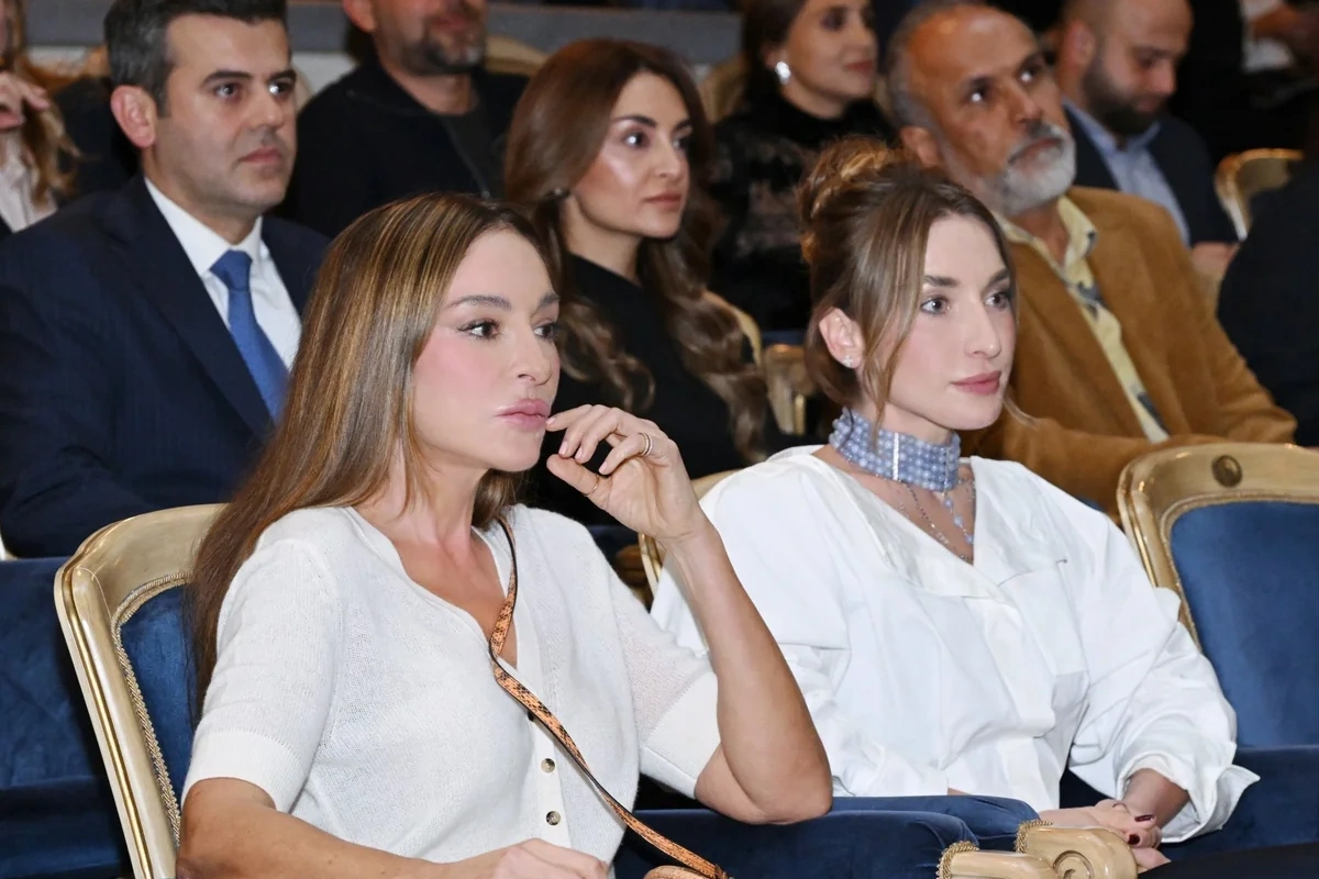 Первый вице-президент Мехрибан Алиева посетила премьеру спектакля "Чайка"
