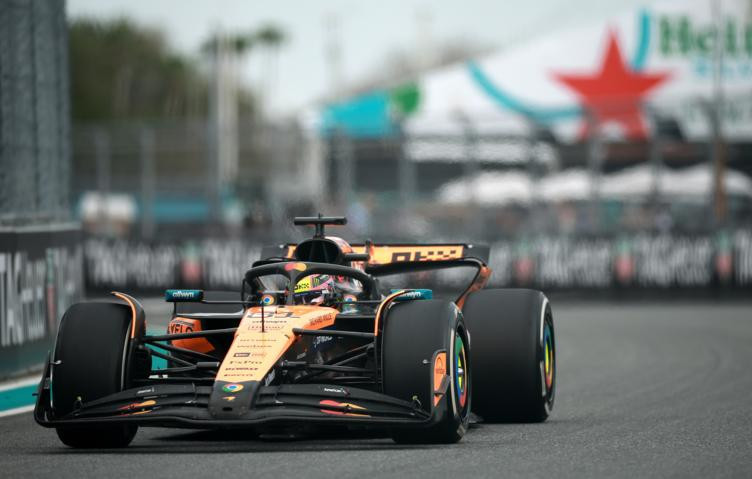 Пиастри стал победителем Гран-при Майами "Формулы-1"