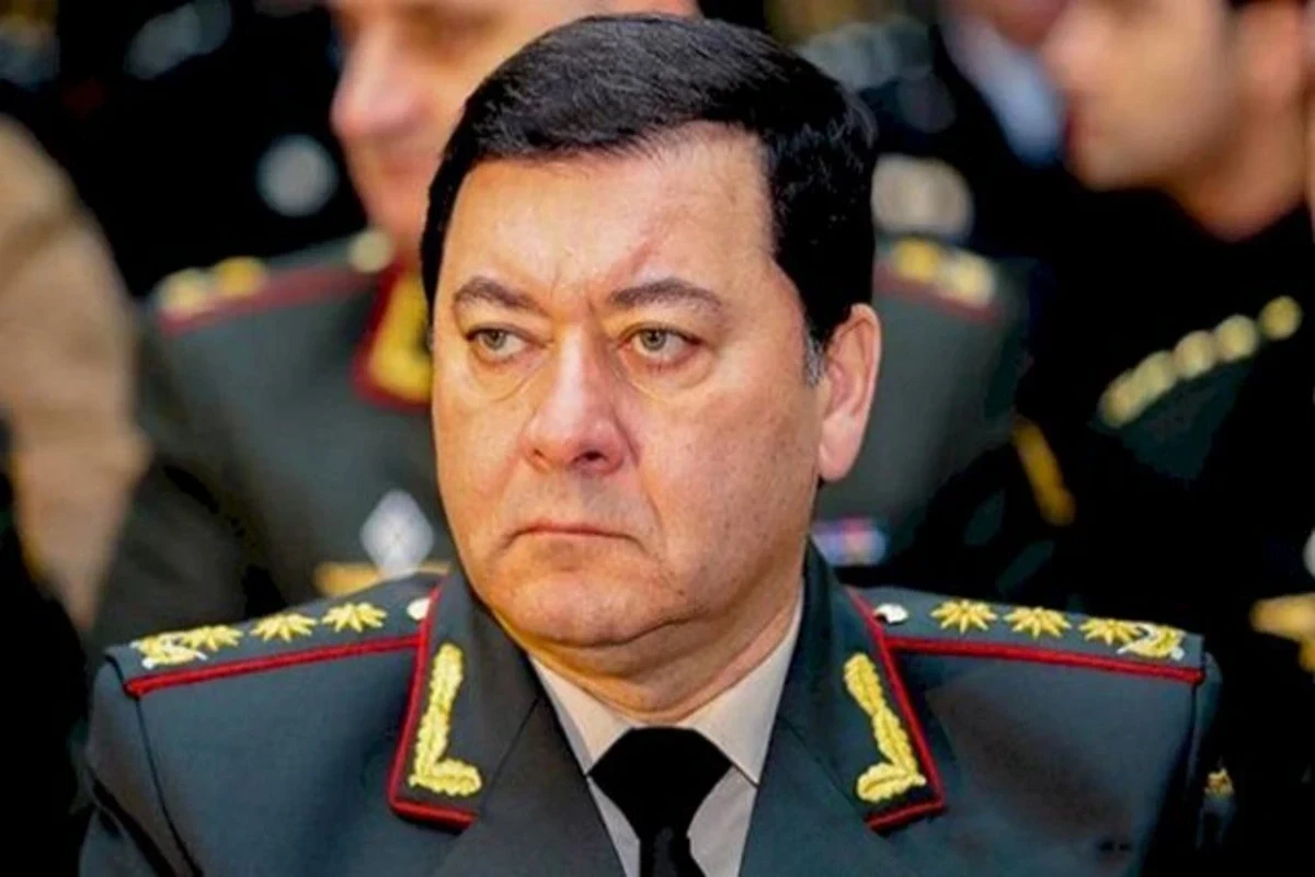 «По указанию Наджмеддина Садыкова было передано 800 тыс. манатов» – суд о хищениях на миллионы манатов в Минобороны Азербайджана