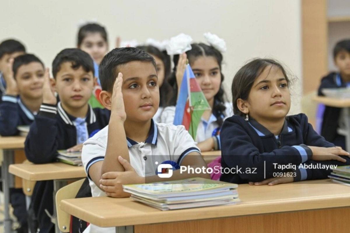 Почему школьное обучение в Азербайджане не дает ожидаемых результатов?