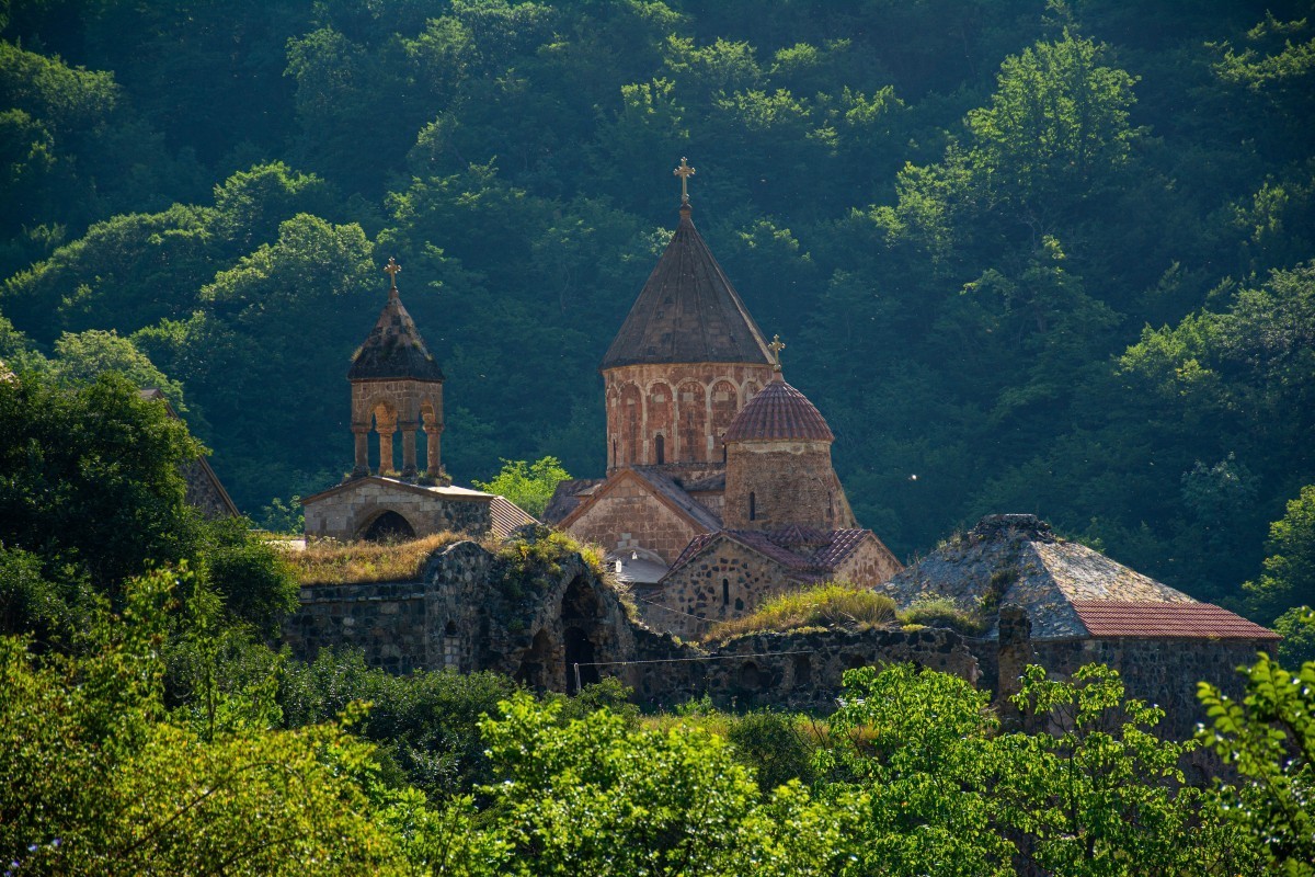 Подготовлен видеоролик о монастыре Худавенг