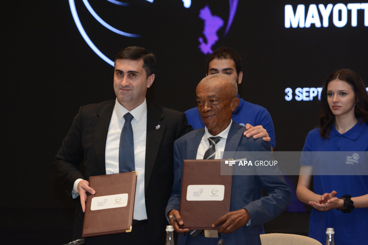 Подписан меморандум в рамках конференции «Незаконная оккупация Францией Коморских островов» -ФОТО