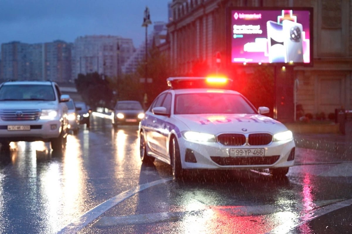Полиция перешла на усиленный режим работы в связи с дождливой погодой
