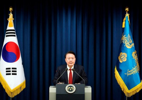 Полиция Сеула проводит обыски в администрации президента