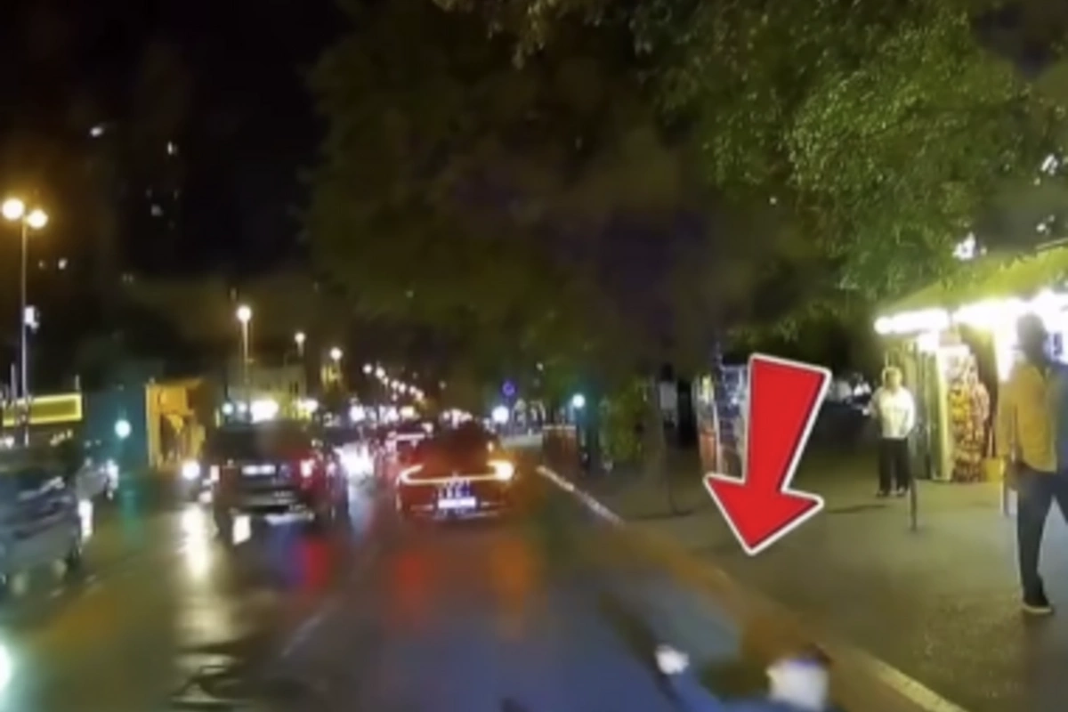 Полиция задержала пешехода, выскочившего перед автомобилем в Баку