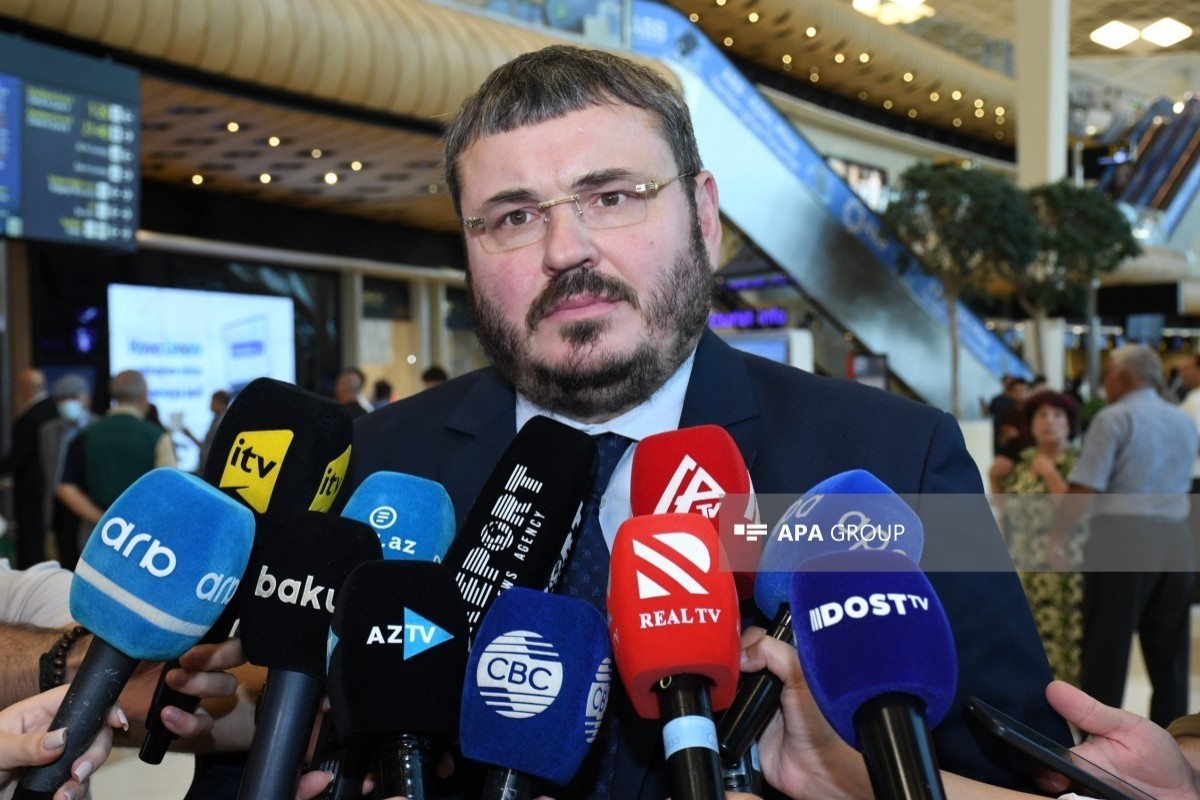Посол: В Азербайджан доставлена группа детей из прифронтовых регионов Украины