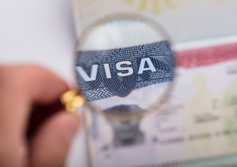 Посольство США в Колумбии приостановит выдачу виз