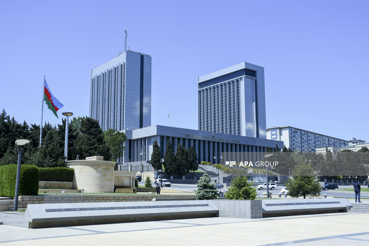 Повестка заседания Милли Меджлиса изменилась, будут избраны новые руководители Рабочих групп