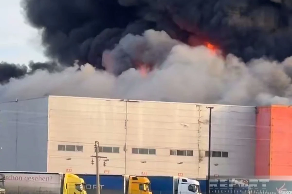 Пожар на складе в Локбатане потушен
