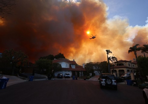 Пожары в Лос-Анджелесе уничтожили дома известных актеров