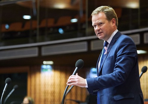 Предвзятая позиция Швабе - неотъемлемая часть игры против Азербайджана Запада, особенно Брюсселя