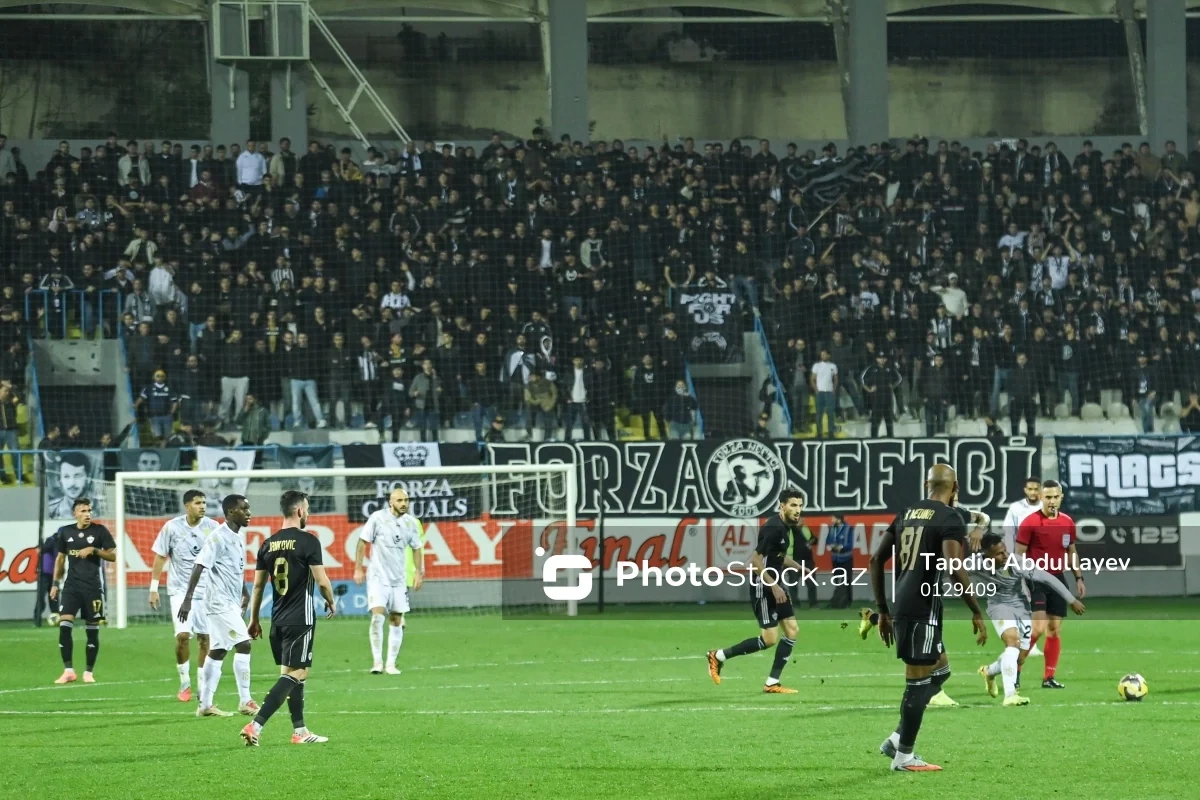 Премьер-лига Азербайджана: "Нефтчи" обыграл "Карабах", "Сабах" стал чемпионом