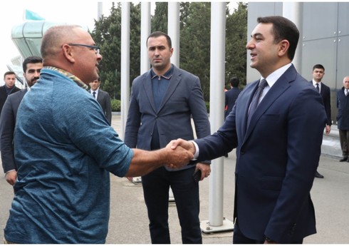 Премьер Островов Кука прибыл в Азербайджан для участия в COP29