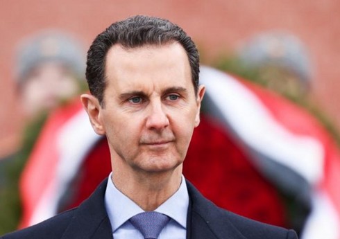 Премьер Сирии установил контакт с вошедшими в Дамаск повстанцами