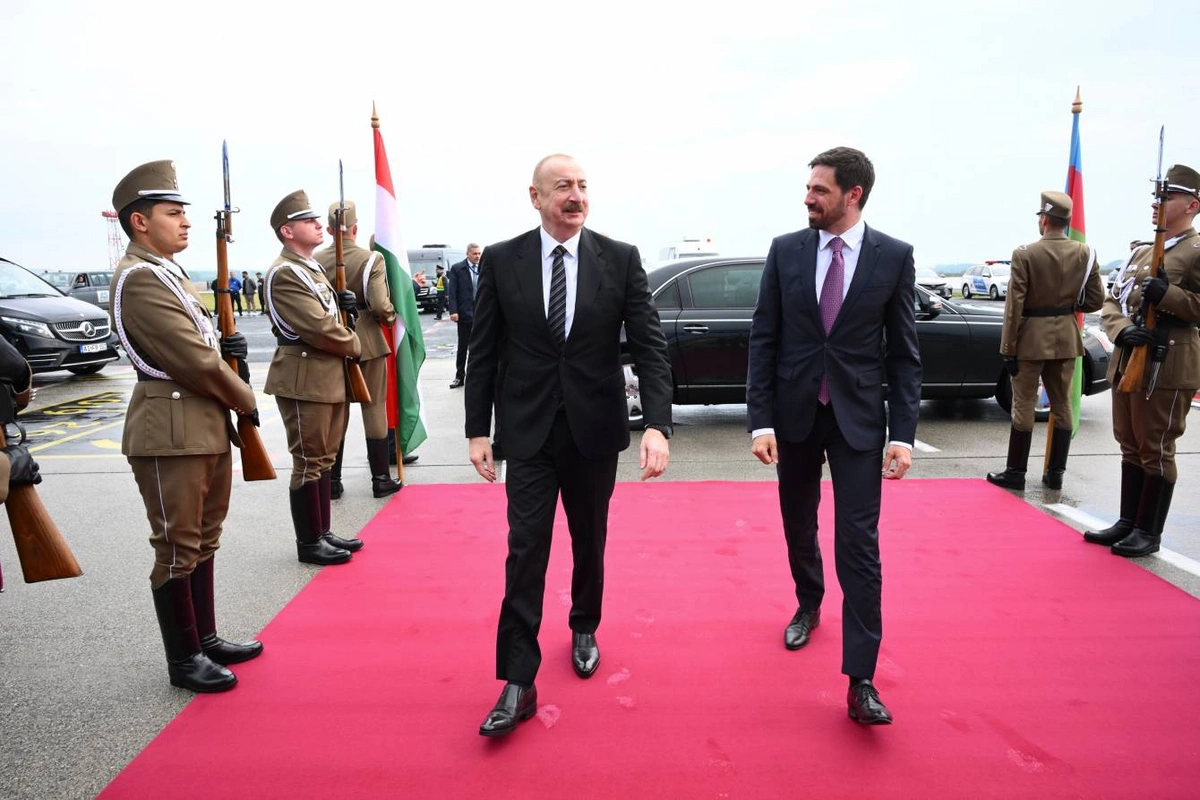Пресс-служба Президента Азербайджана поделилась видеороликом о рабочем визите в Венгрию