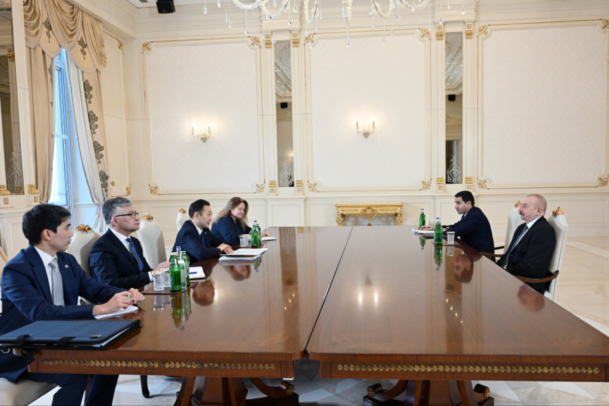 Президент Азербайджана принял генсека СВМДА-ОБНОВЛЕНО