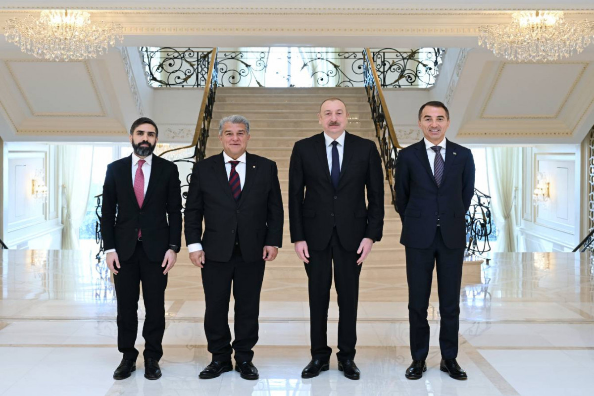 Президент Азербайджана принял президента ФК «Барселона»