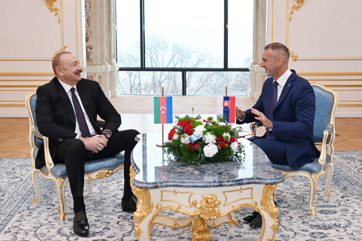 Президент Азербайджана провёл с председателем Нацсовета Словакии встречи один на один и в расширенном составе-ОБНОВЛЕНО