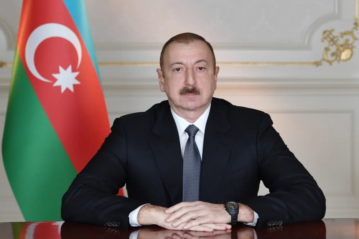 Президент Ильхам Алиев наградил Милиха Евдаева