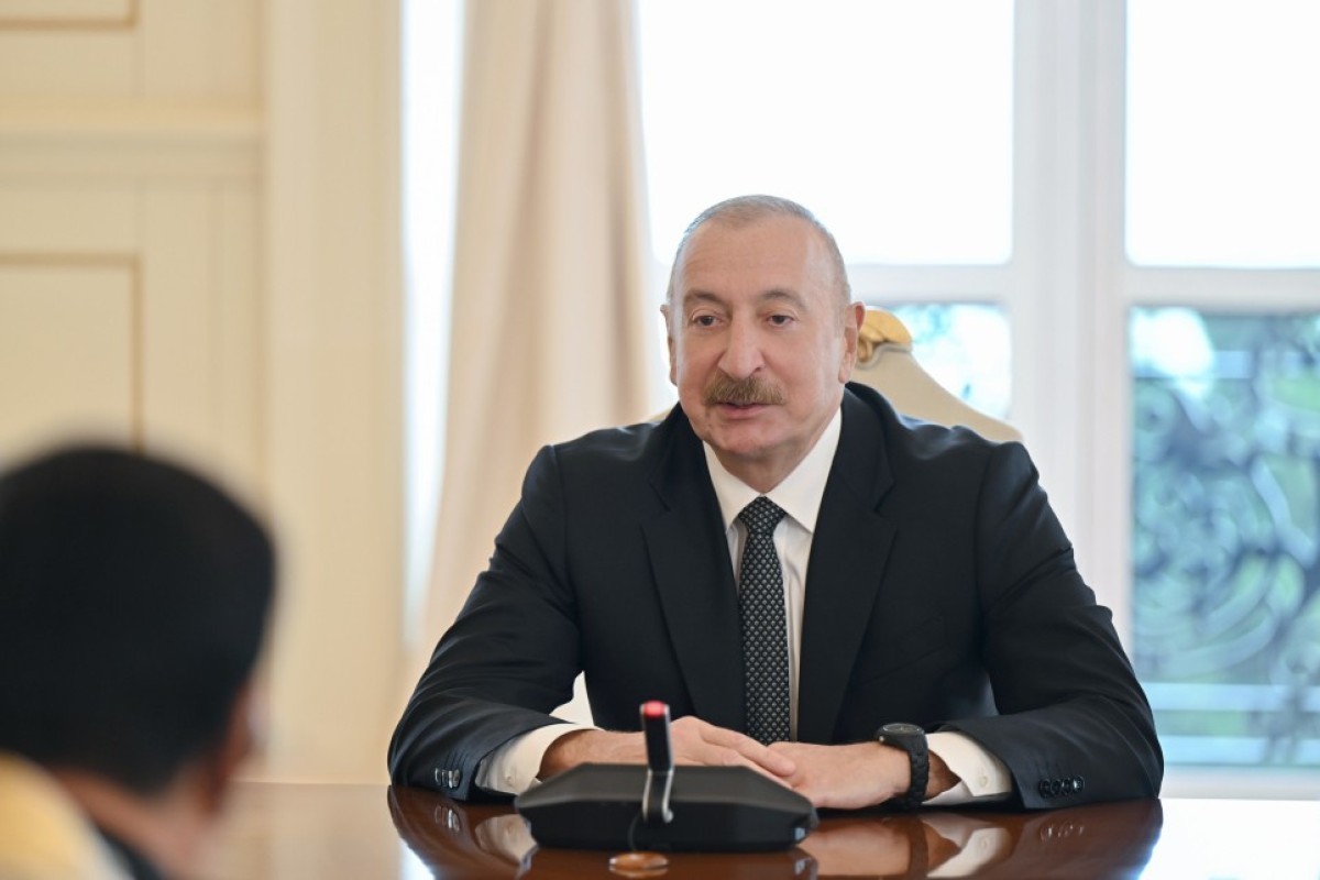 Президент Ильхам Алиев: Нас с Лаосом объединяет также проблема мин