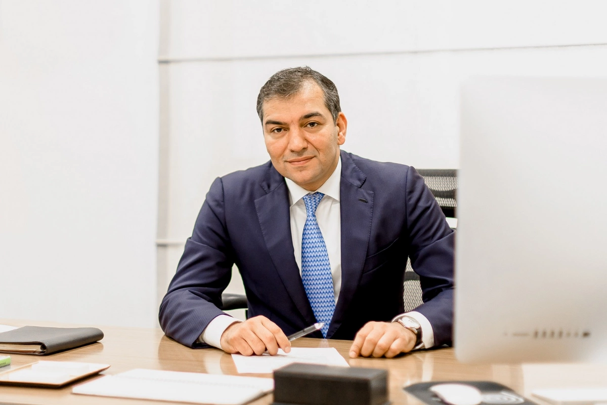 Президент Ильхам Алиев объявил Фуаду Нагиеву строгий выговор - РАСПОРЯЖЕНИЕ