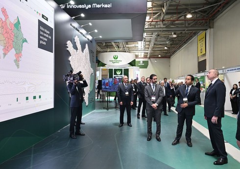 Президент Ильхам Алиев ознакомился с выставками InterFood Azerbaijan и Caspian Agro