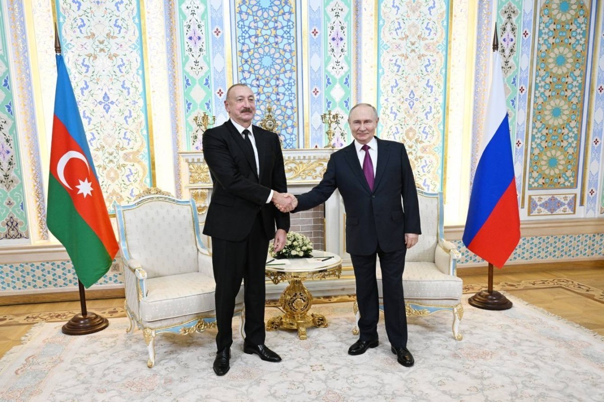 Президент Ильхам Алиев позвонил Путину