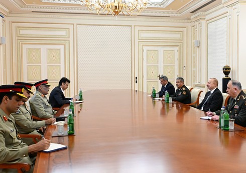 Президент Ильхам Алиев принял председателя Объединенного комитета начальников штабов Пакистана
