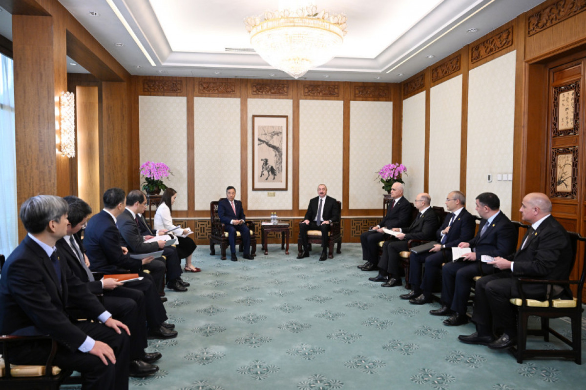 Президент Ильхам Алиев встретился с председателем компании China Energy Engineering Corporation Limited