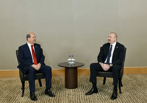 Президент Ильхам Алиев встретился в Анталье с президентом Северного Кипра Эрсином Татаром