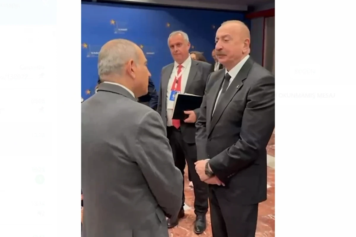 Президент Ильхам Алиев встретился в Тиране с Николом Пашиняном-ВИДЕО