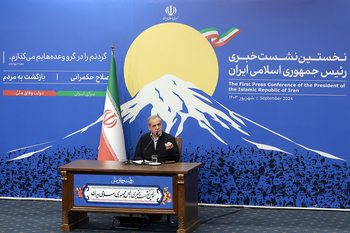 Президент Ирана: Рассматривается возможность реализации совместных проектов с Азербайджаном