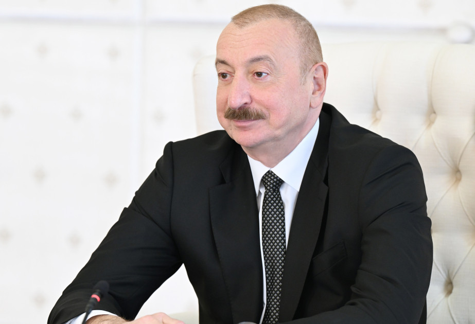 Президент: Особую гордость вызывает то, что сегодня национальная сборная по мини-футболу состоит исключительно из молодых людей, родившихся и выросших в Азербайджане