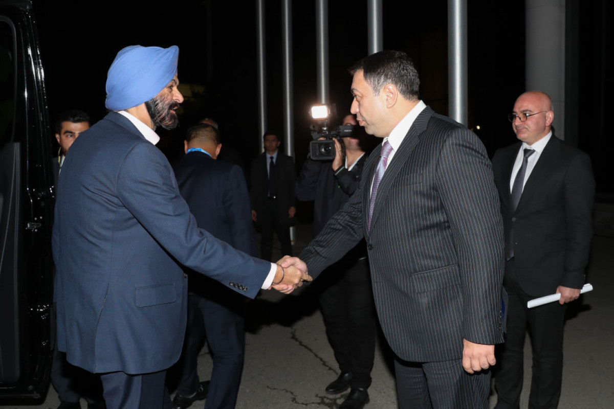 Президент Всемирного банка прибыл с визитом в Азербайджан