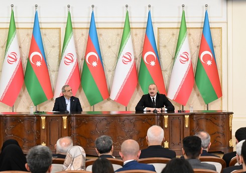 Президенты Азербайджана и Ирана выступили с совместными заявлениями для прессы