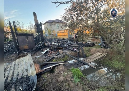При пожаре в частном доме в Астрахани погибли пятеро детей