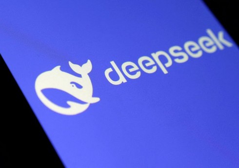 Приложение DeepSeek стало недоступно в AppStore и Google в Италии