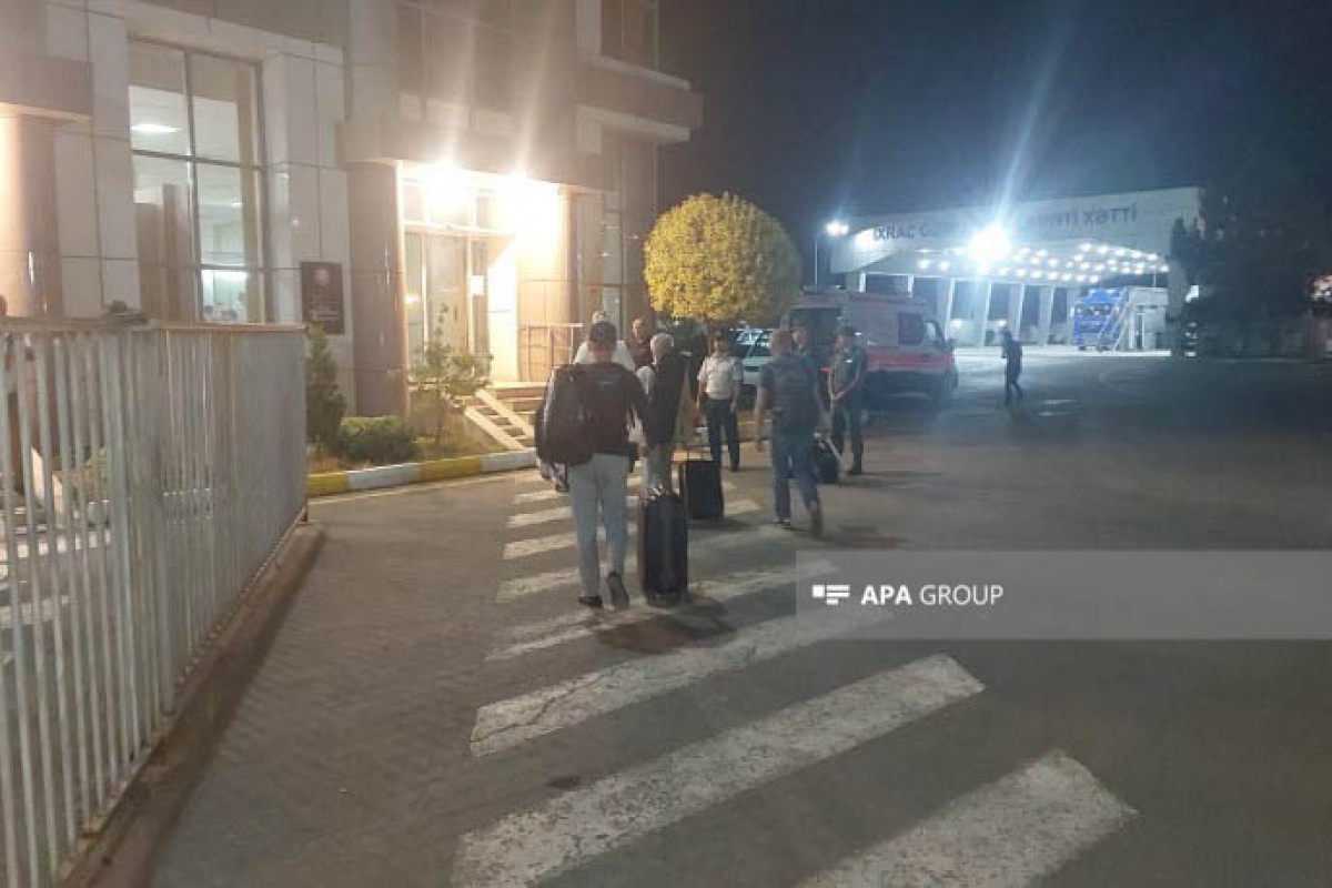 Продолжается прибытие в Азербайджан эвакуированных из Ирана граждан России  -ФОТО-ОБНОВЛЕНО