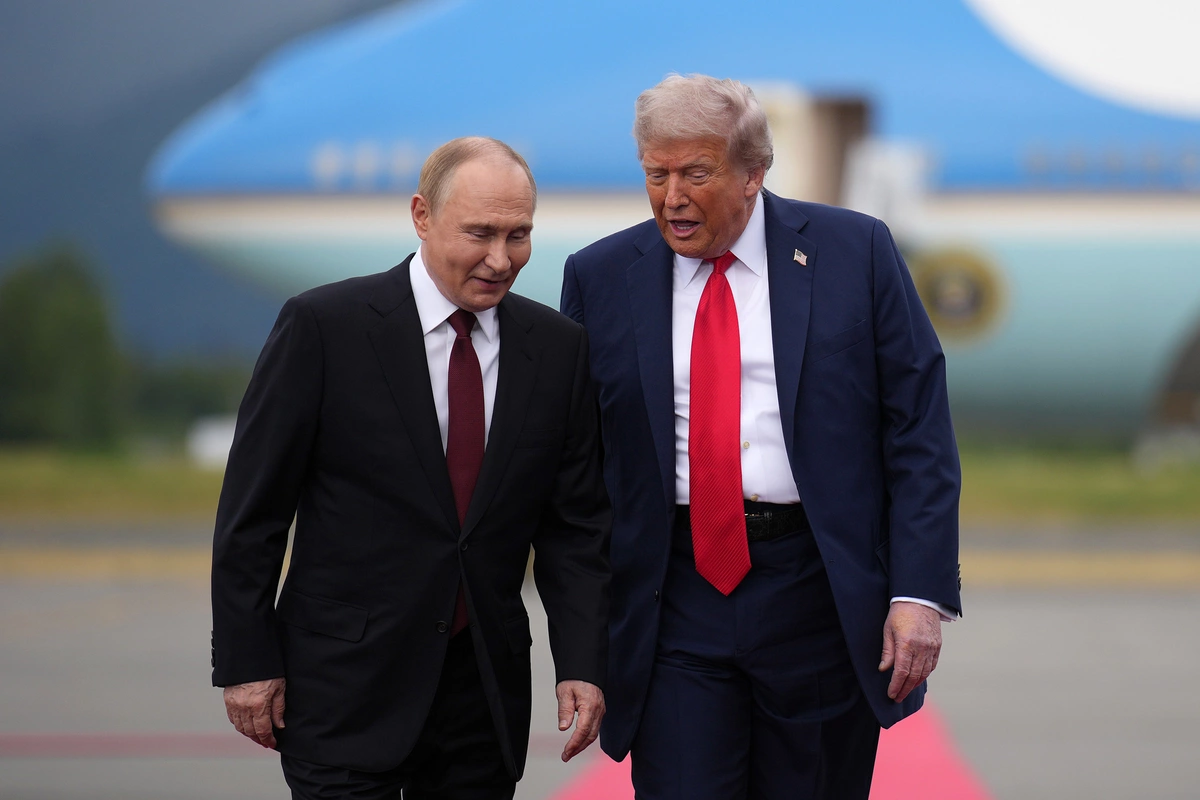 Путин и Трамп обсудили поездку Уиткоффа и Кушнера в Москву и Киев