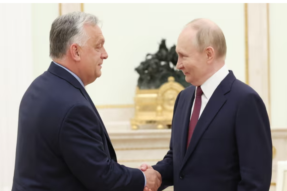 Путин провел телефонный разговор с Орбаном