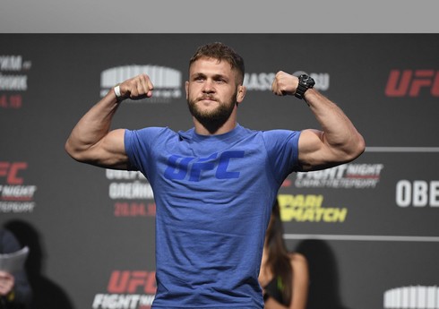 Рафаэль Физиев посетил лагерь ФК "Карабах"