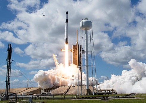 Ракета SpaceX вывела на орбиту группу разведывательных спутников США