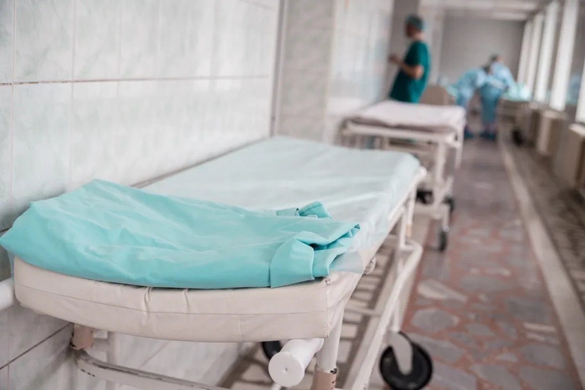 Распространился снимок 15-летней жительницы Джалилабада, погибшей от удара топором