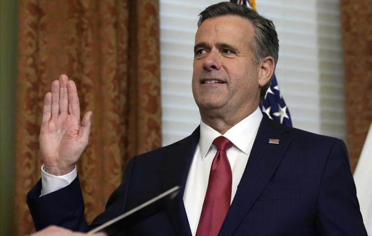 Рэтклифф принес присягу в качестве директора ЦРУ