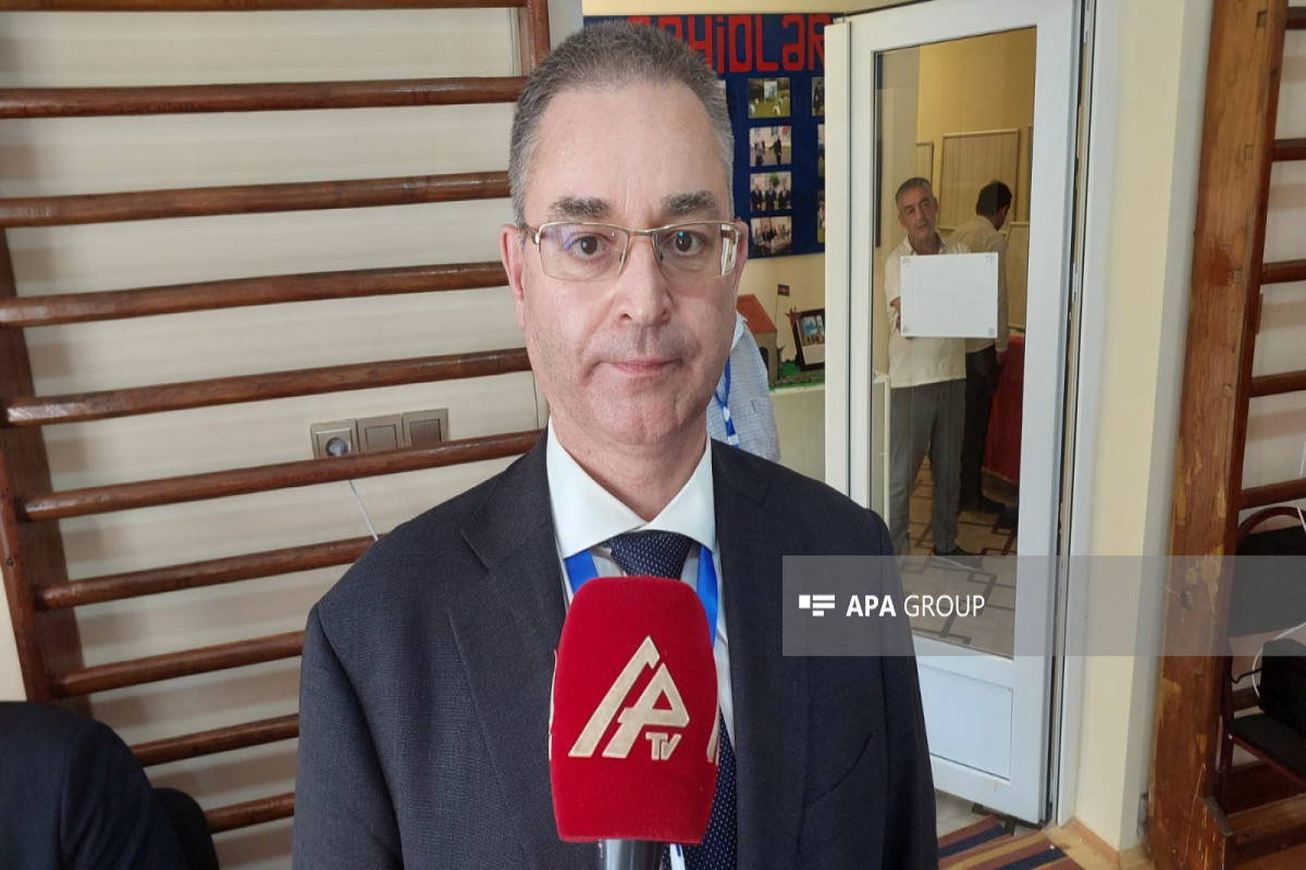 Российский наблюдатель: Парламентские выборы в Азербайджане проходят прозрачно