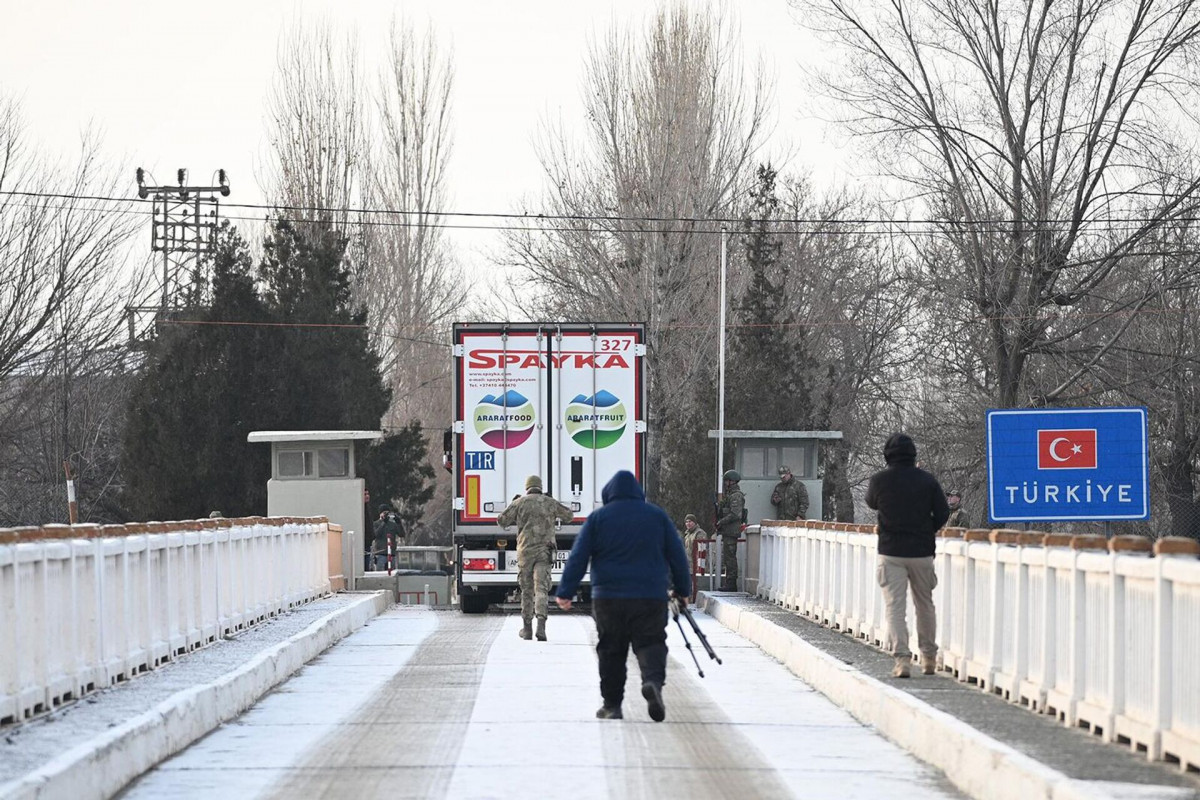 С сегодняшнего дня на пограничном пункте "Маргара", расположенном на границе с Турцией,  будут служить армянские военнослужащие