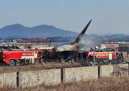 Самолет Jeju Air вернулся после взлета из-за проблем с шасси, схожих с выявленными при крушении в Муане