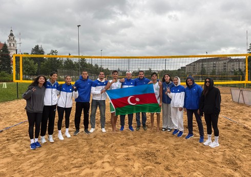 Сборные Азербайджана по пляжному волейболу обыграли Армению и Грузию